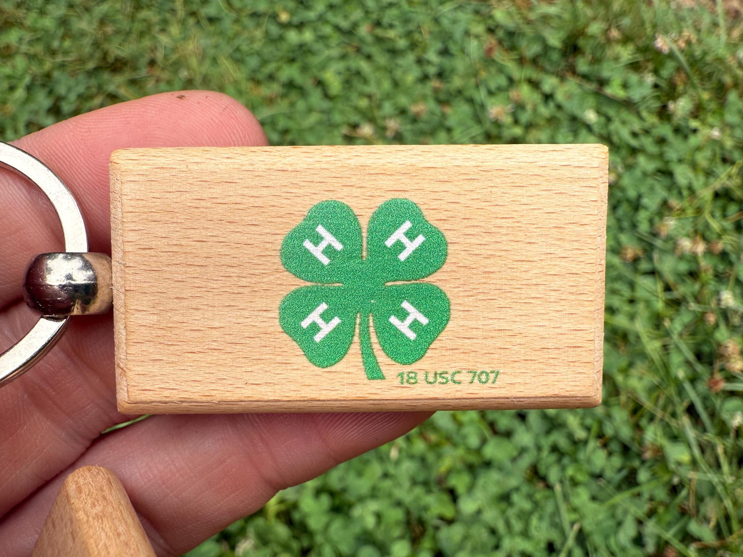 4-H Livestock Show Buyer Gift: Maple Wood Thank You Keychain
