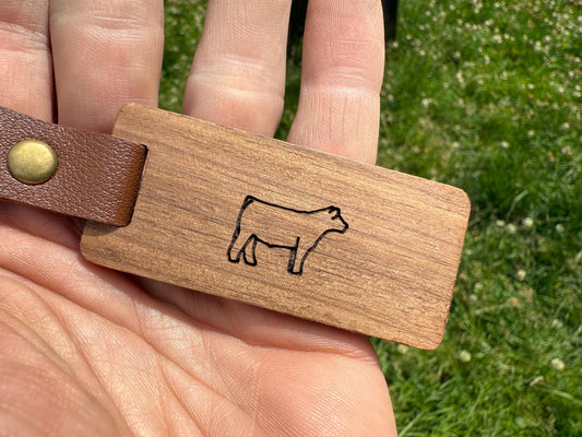 Engraved Walnut Market Steer Keychain: Livestock Show Buyer Gift